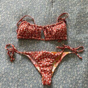 Billabong Bikini - Size Small